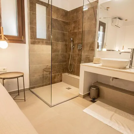 The Lookout, Boutique Villa. *