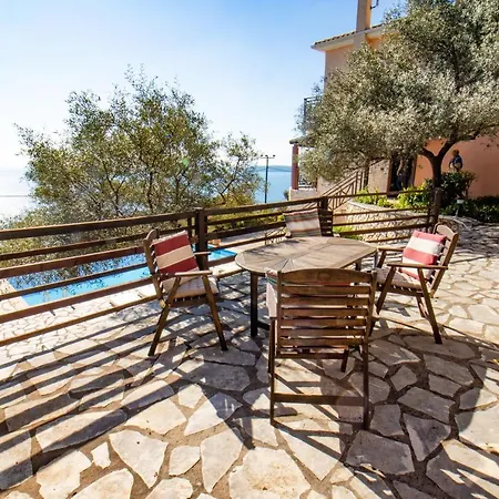 The Lookout, Boutique Villa. *