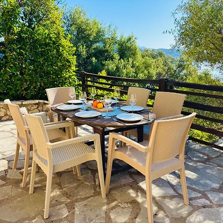 The Lookout, Boutique Villa. Sívota