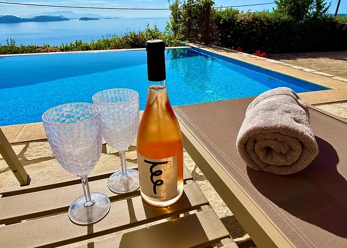 The Lookout, Boutique Villa.